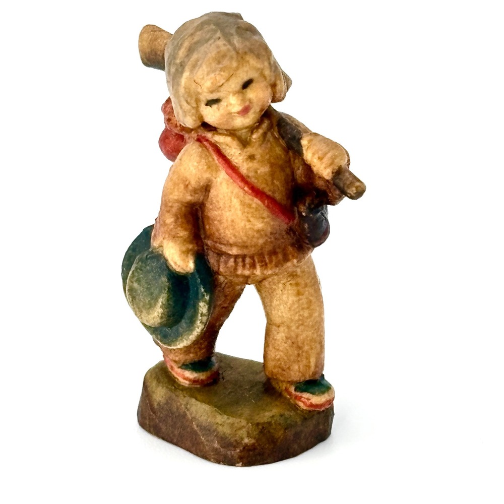 Vtg ANRI Miniature Wood Carving Figurine TRACKER Boy Hunter Rifle Squirrel Italy